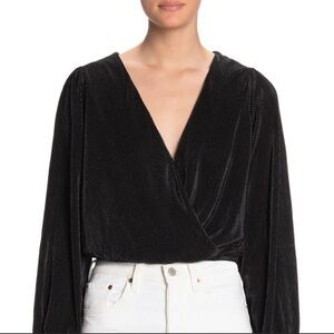 NWT ASTR the Label - Long Sleeve Surplice Wrap Top